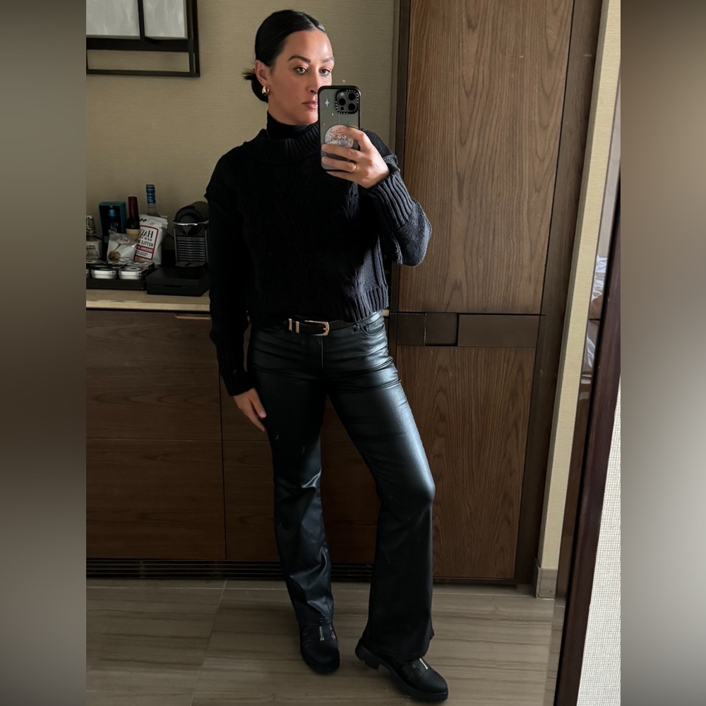 Kut size six black leather looking leggings